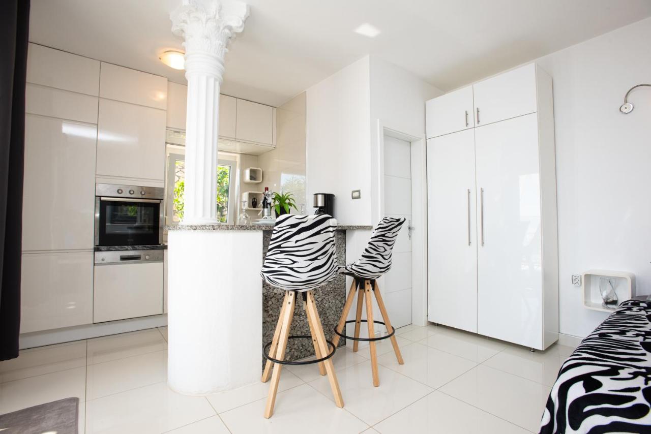 Apartments Viky 克拉列维察 外观 照片